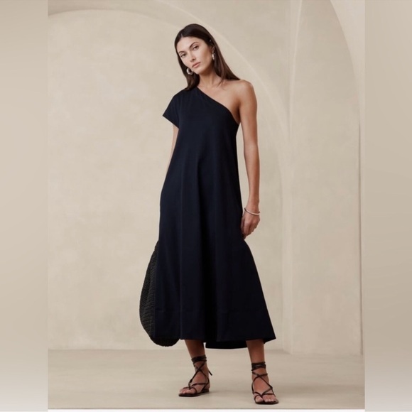 NWT! Banana Republic Navy Odile One-Shoulder Knit Dress - Multiple 🐙🧶 - Picture 2 of 12